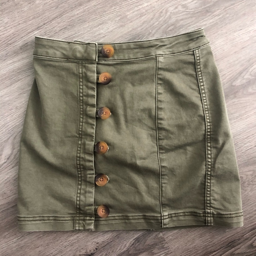 NWOT Free people mini denim skirt olive